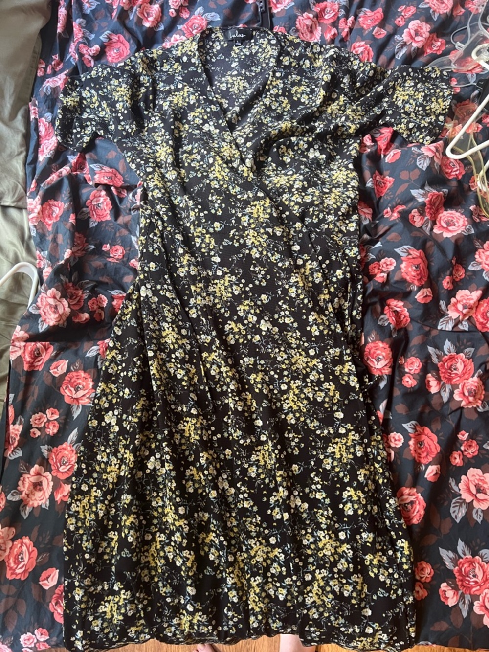 Lulus Black Floral Wrap-Style Midi Dress with Yellow & Cream Flowers